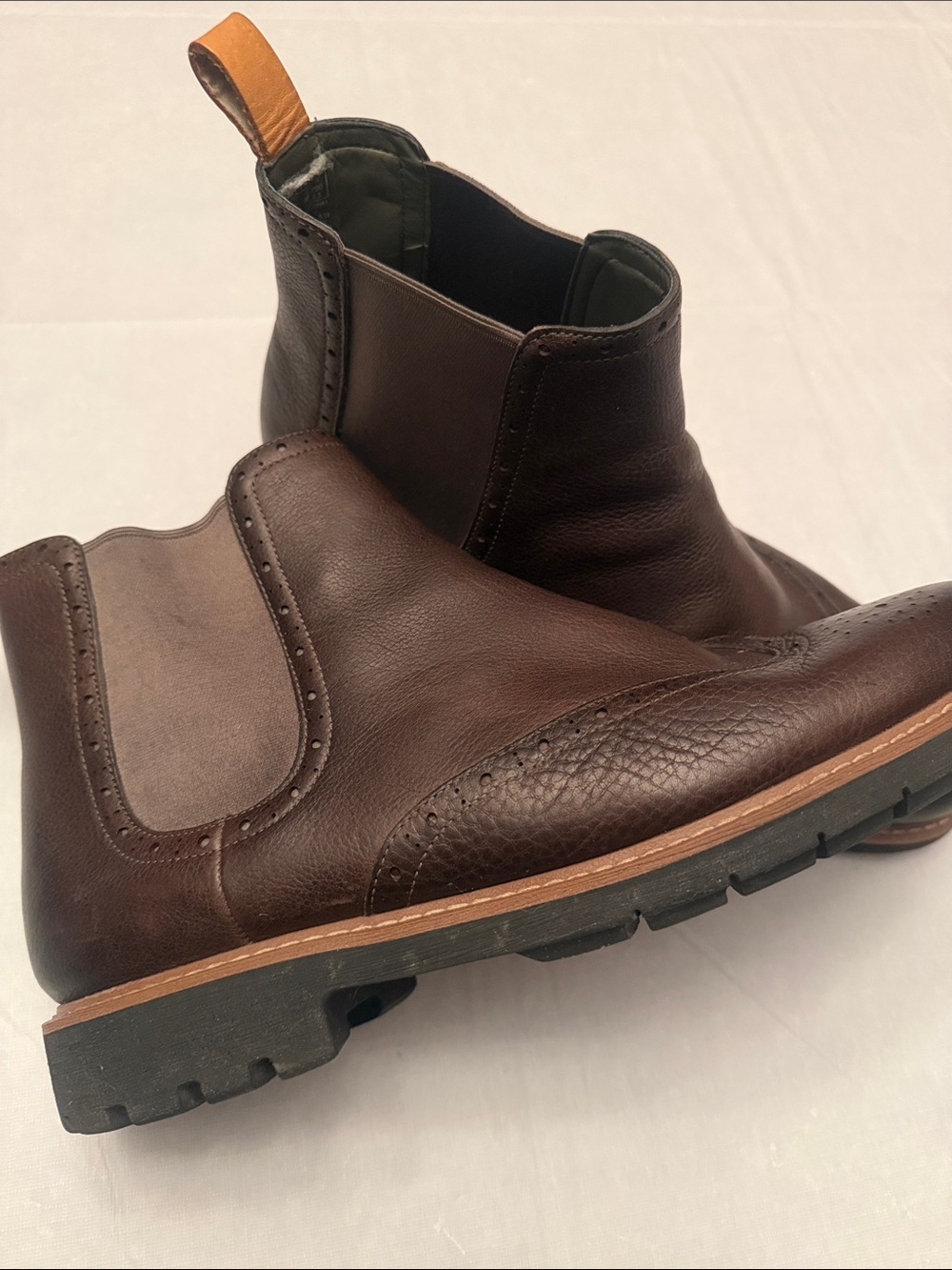 Clarks Men's Dark Brown Leather Chukka Boots